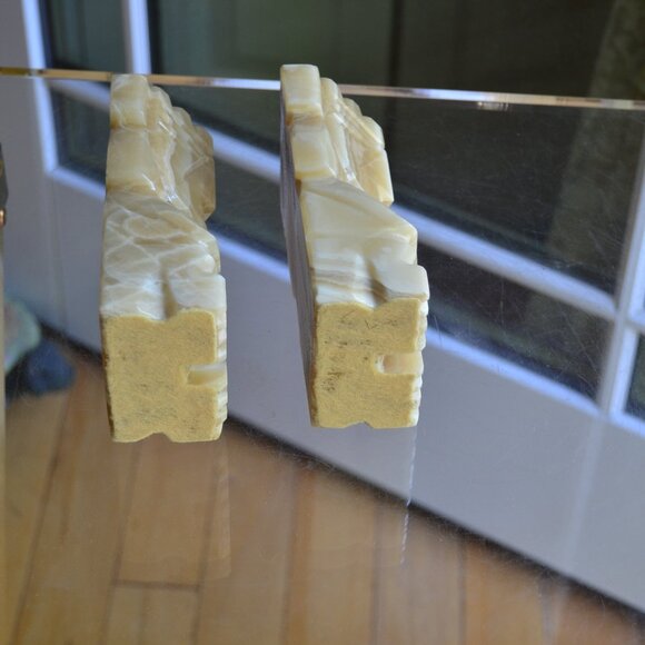 Aztec North American Onyx Aragonite Hand Carved Solid Pair Of Bookends - Picture 10 of 10